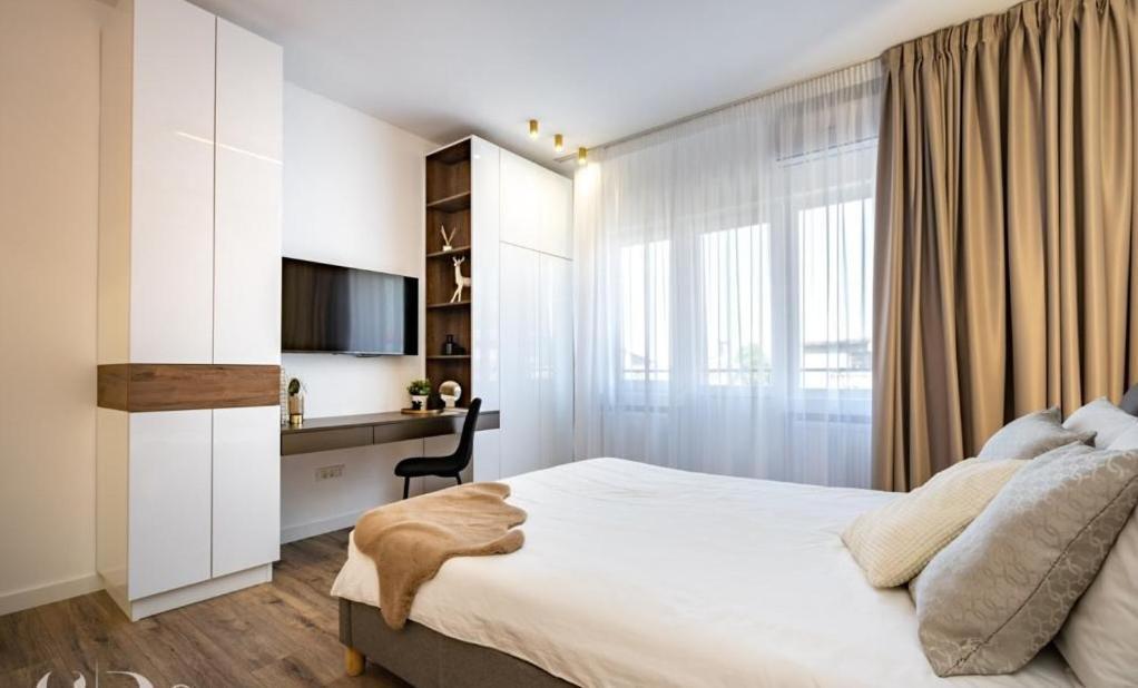 Majestic Apartament With View In Magheru Букурещ Екстериор снимка